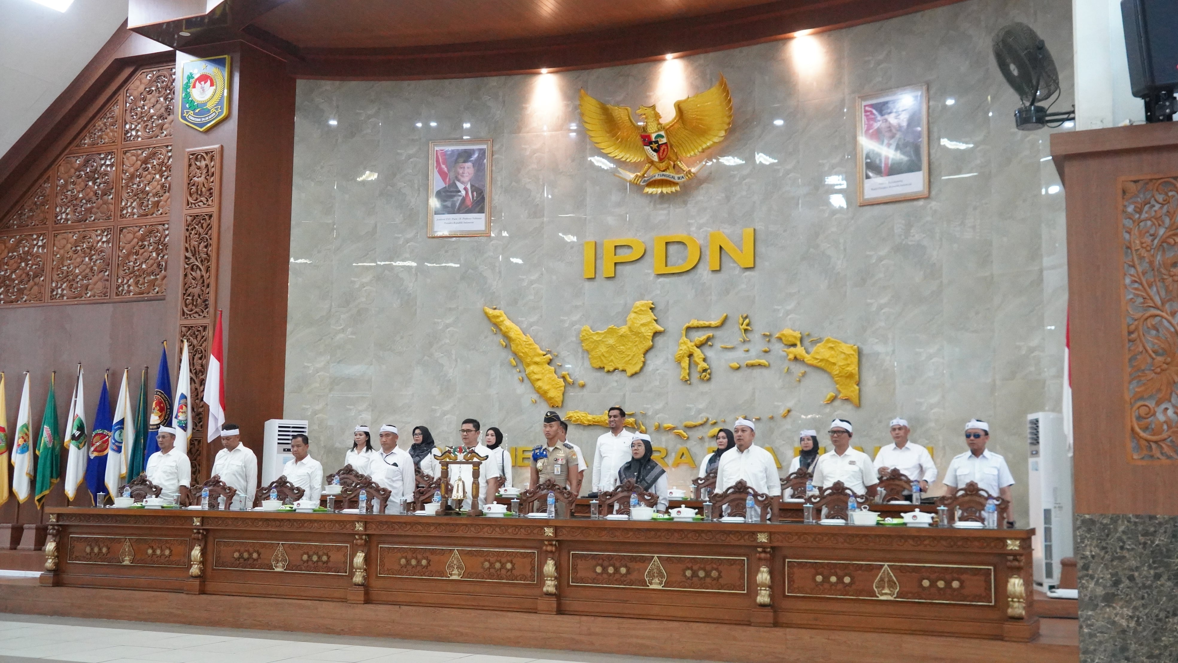 AngTen Balik Ke Meja Korps